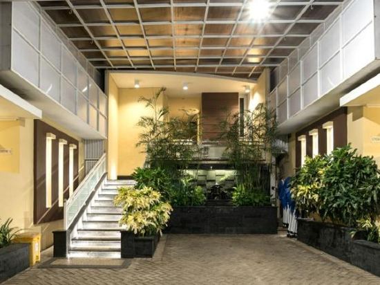 Riverstone Hotel Cottage Batu Price Address Reviews