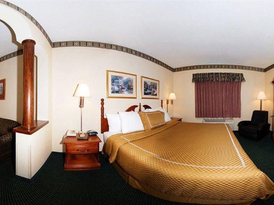 Comfort Suites Lombard Addison Dupage 1 1 5 Price Address