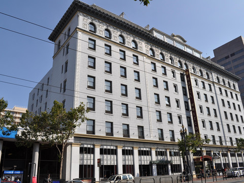 Hotel Whitcomb主图