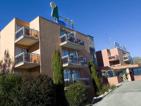 Saint-Jeannet酒店住宿-杜宝酒店