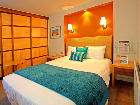 大不列颠波顿酒店