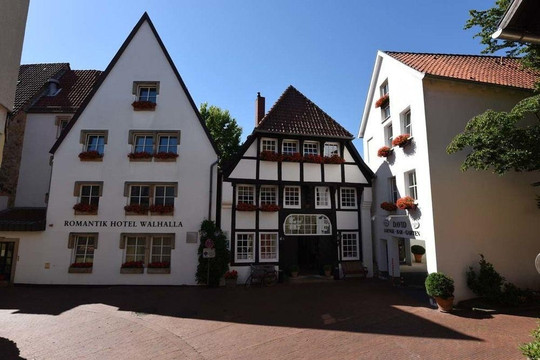 罗曼蒂克瓦哈拉酒店