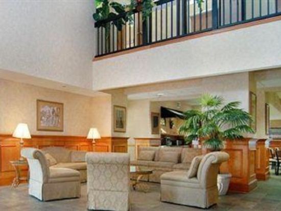 Comfort Suites Kenner Jefferson Louisiana 6 0 0 7 Hotel