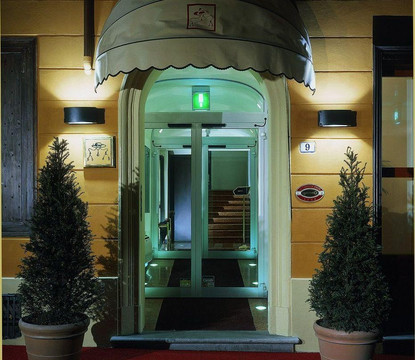 艾卡佩洛罗索酒店