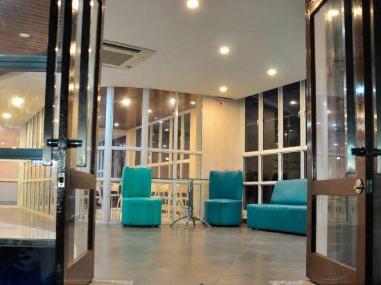 Hotel Star Shell Maldives Price Address Reviews