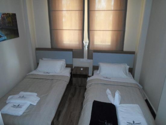 Lighthouse Nadia Aparts Room Type - Three-Bedroom Apartment Lighthouse Nadia Aparts Room Type - Three-Bedroom Apartment
