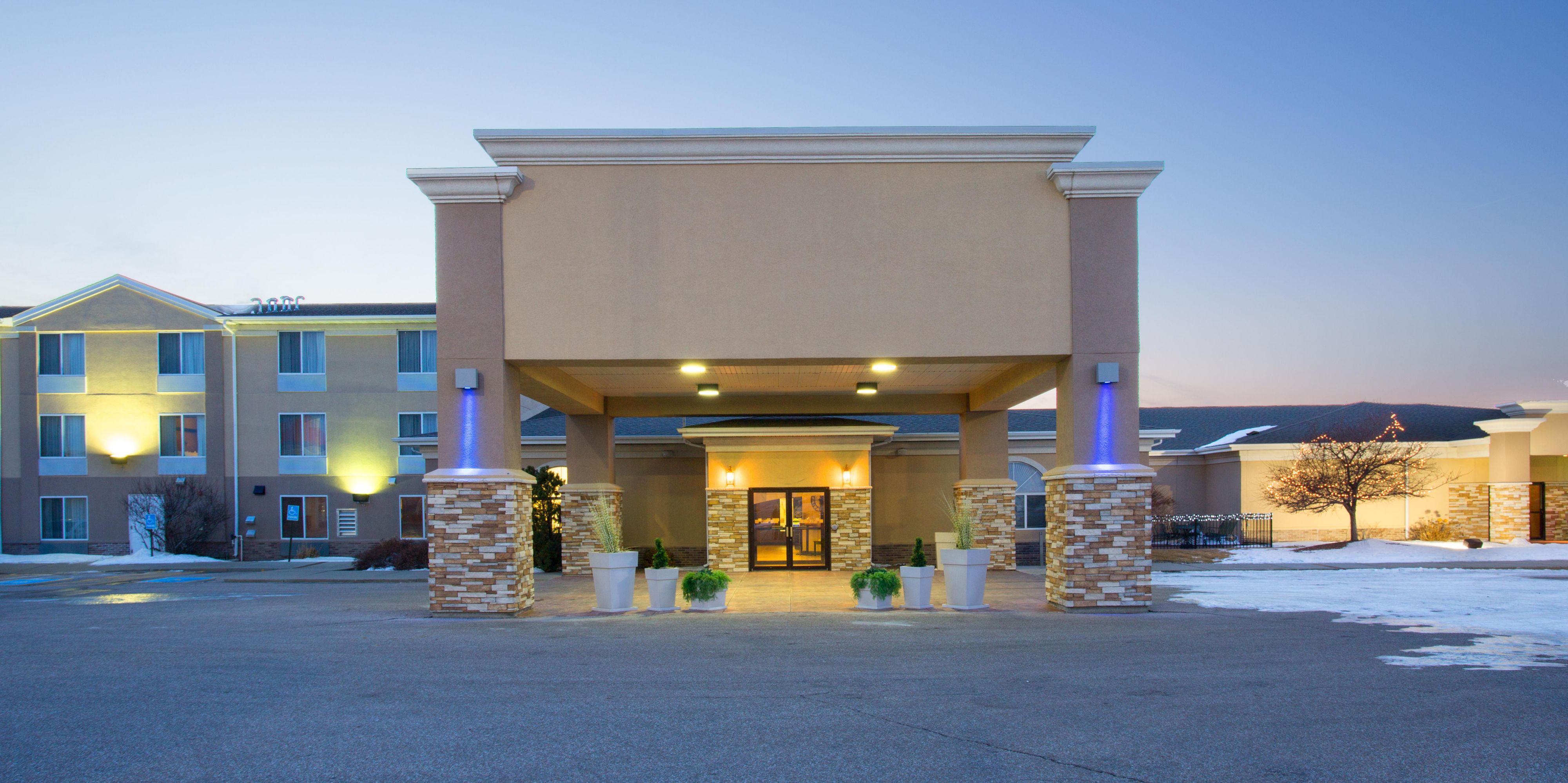 Holiday Inn Express & Suites Lexington By IHG-官方
