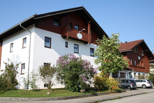 Sauerlach酒店住宿-Abendruhe Hotel Garni