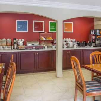 携程酒店 洛杉矶国际机场柯卡图舒适酒店 Comfort Inn Cockatoo Near