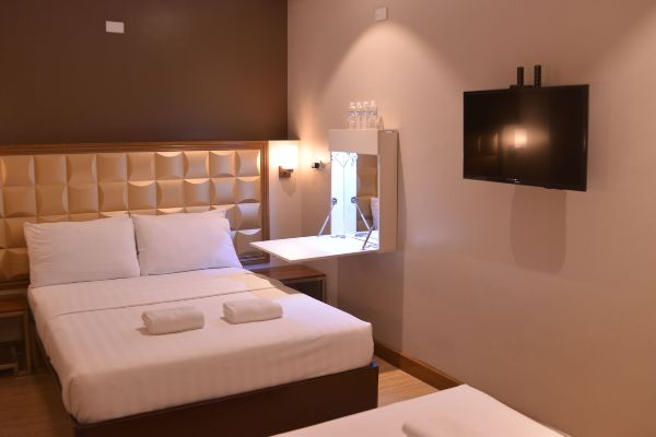 罗伯逊酒店-官方