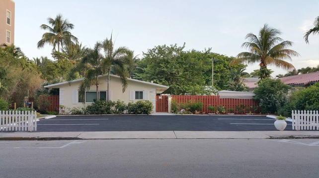 好莱坞市中心精品酒店