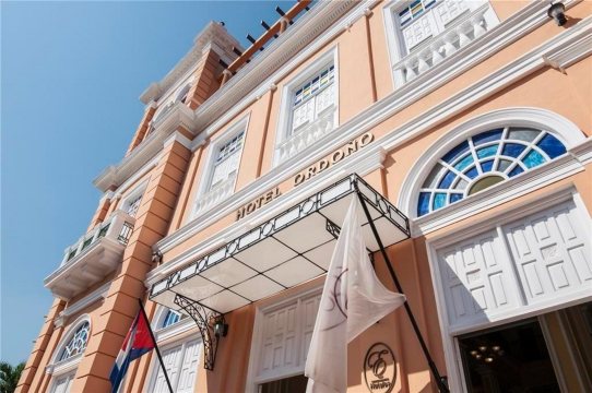 Hoteles Gibara-官方