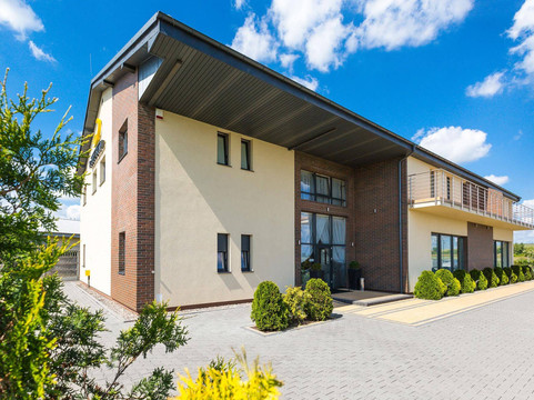 Kowale酒店住宿-Zloty Staw