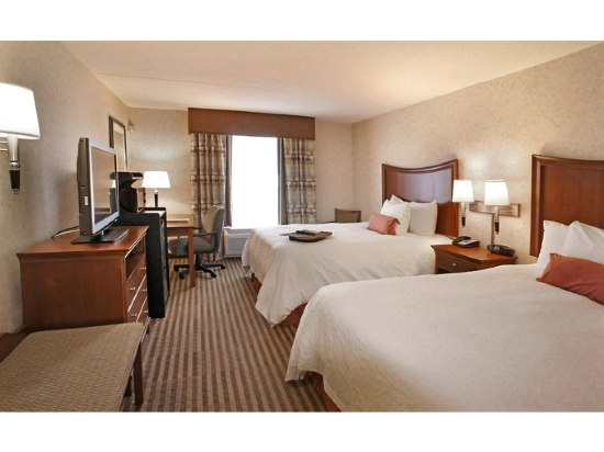 Hampton Inn Suites Richmond Virginia Center Henrico 1 4 7