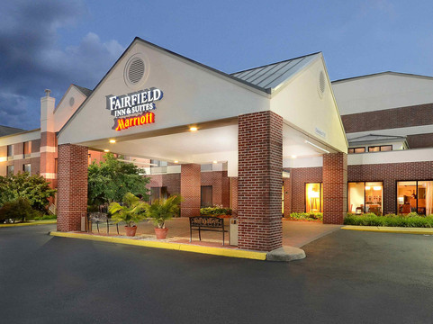 Fairfield by Marriott Inn & Suites Charlottesville North
