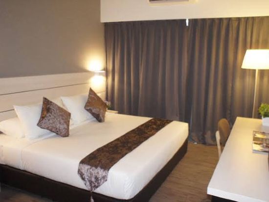 Featured image of post Hotel Arissa Melaka Contact Number Major malacca sights such as a famosa and christ church are located nearby