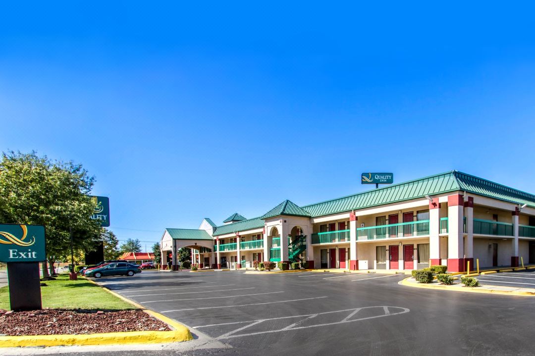 Quality Inn Oak Grove Fort Campbell