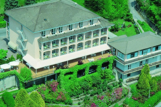 Colazza酒店住宿-Tre Laghi Hotel