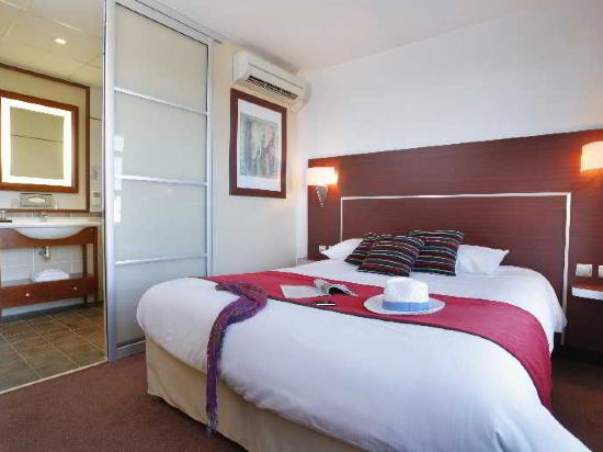 Kyriad Limoges Centre - Gare - Atrium Room Type - Standard Double Room