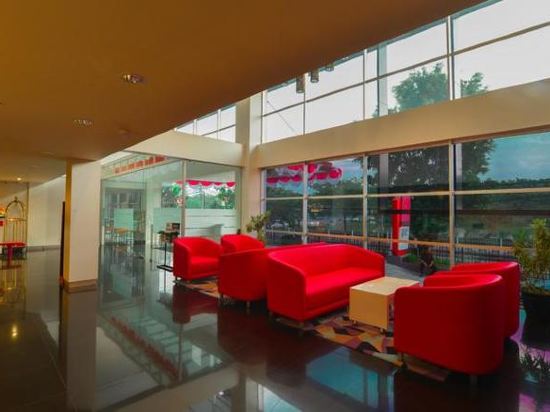D Hotel Jakarta Jakarta Price Address Reviews