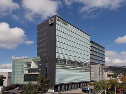 特拉尔内潘特拉酒店住宿-NH酒店