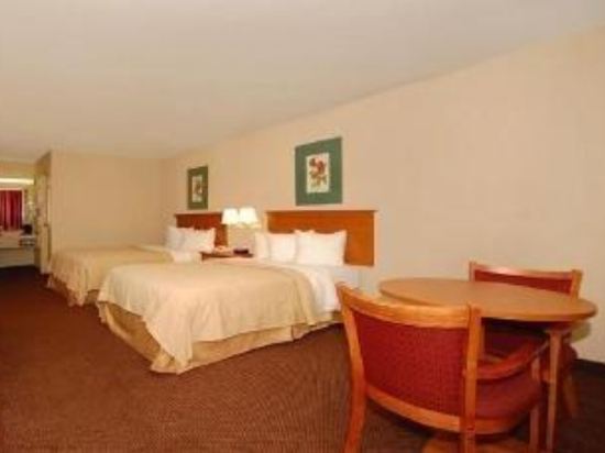 Econo Lodge Inn Suites Orangeburg Orangeburg 7 0 Price