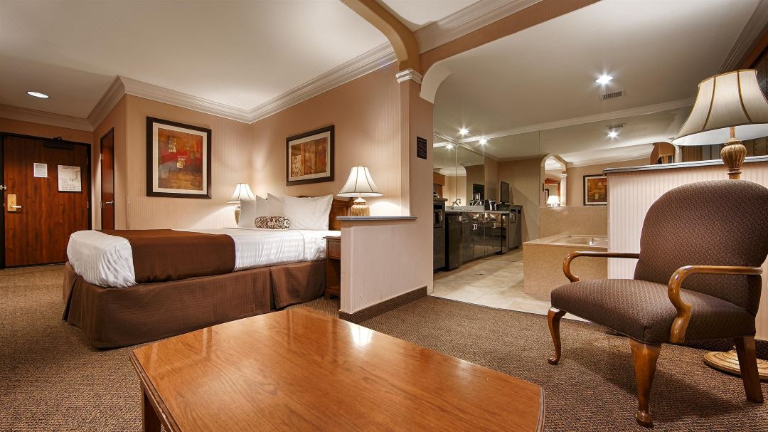 Best Western Plus Suites Hotel - Los Angeles LAX Airport