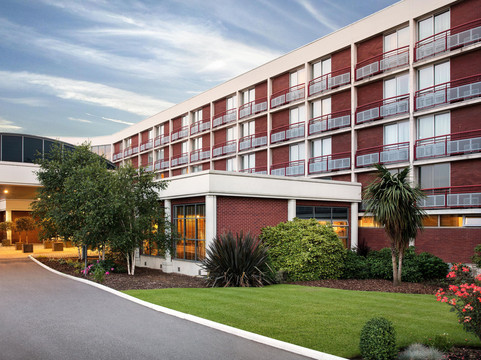 西德雷顿酒店住宿-假日皇冠希斯罗酒店