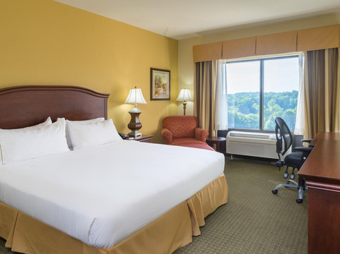Linwood酒店住宿-Holiday Inn Express & Suites Lexington Nw-the Vineyard By IHG