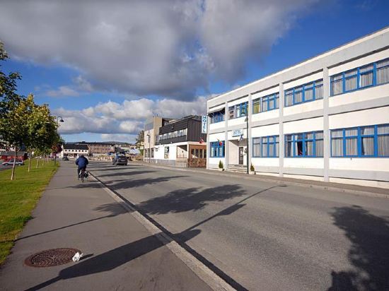 Hotel Svartisen, Alstahaug