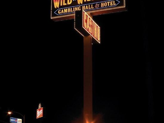 Days Inn by Wyndham Las Vegas Wild Wild West Gambling Hall