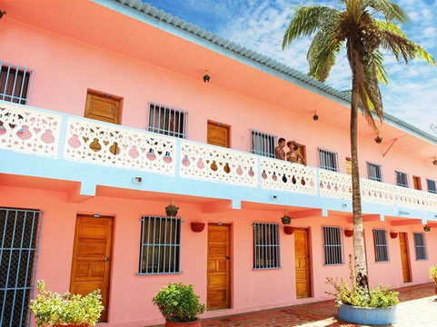 Isla Tierra Bomba酒店住宿-Hotel Dorado Plaza Punta Arena