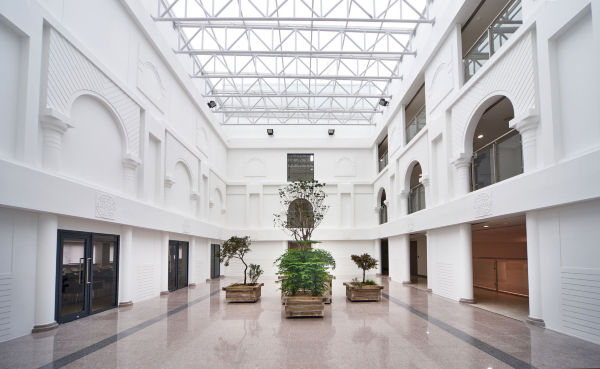 卢切维尔酒店-官方