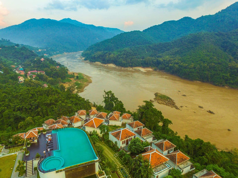 Le Grand Pakbeng主图