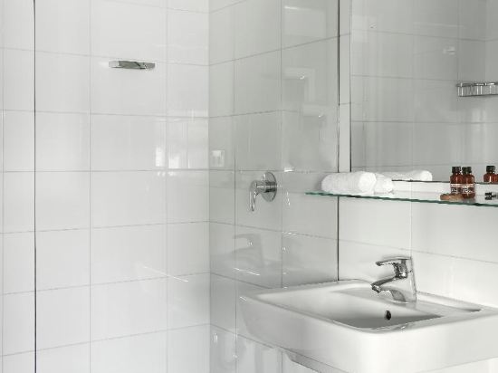 Vulcan Hotel Sydney Room Type - Superior Twin Room