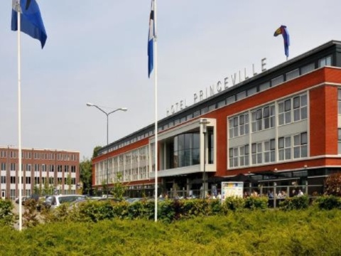 布雷达凡德瓦克酒店-官方