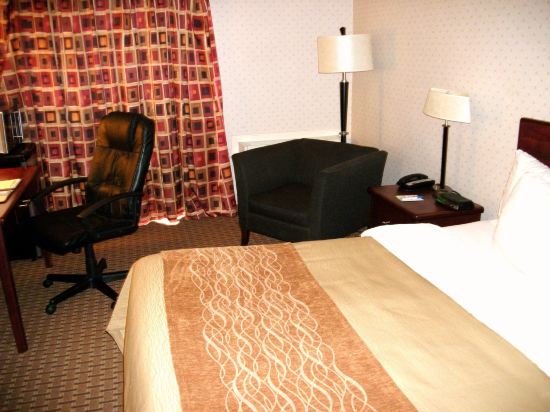 Comfort Inn Cornwall Stormont Dundas And Glengarry 6 1 2 1