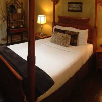 携程酒店 格伦艾伦秘密小屋宾馆 Glen Ellen Inn Secret Cottages 预订