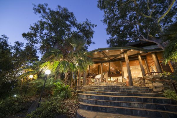 塔莱海滩别墅酒店-官方