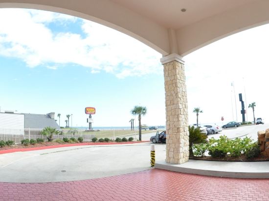 Comfort Inn Suites Beachfront Galveston Price Address Reviews