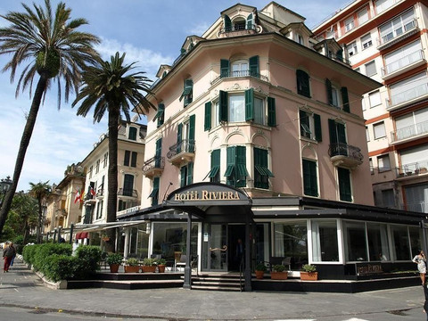 里维埃拉酒店