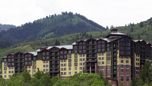 Grand Summit Hotel - Canyons Village, a RockResort