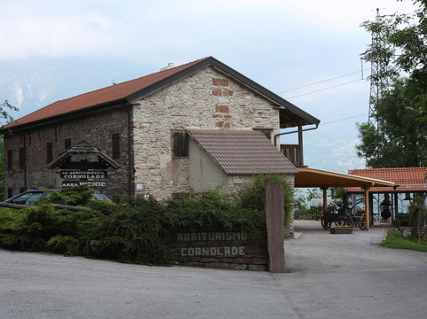 Farra d'Alpago酒店住宿-Agriturismo Cornolade