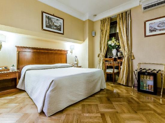 Luxury Rooms H 2000 Roma Room Type - Double Room