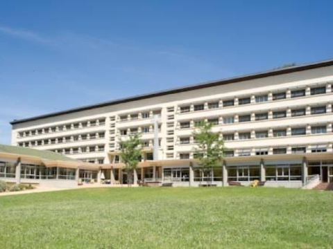 瓦尔普酒店-官方