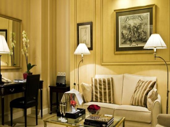 Hôtel Francois 1er Room Type - Superior Double Room