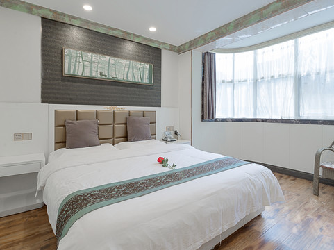 柞水新世纪大酒店