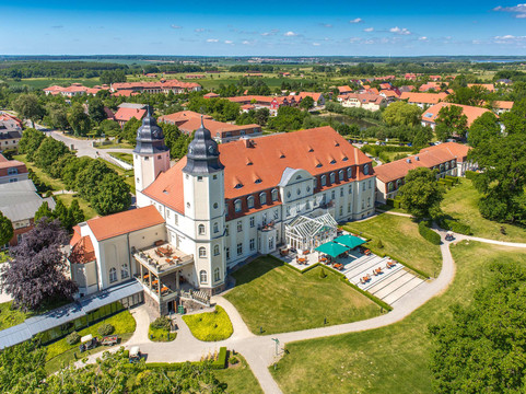 弗列森希尔雷迪森布鲁度假城堡酒店