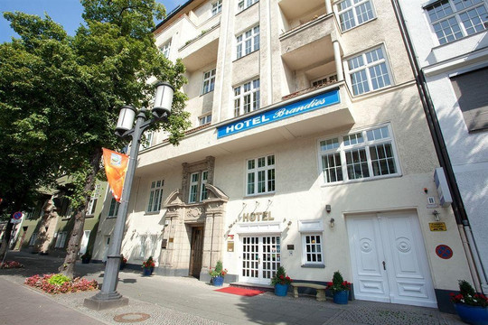 Hotel Brandies