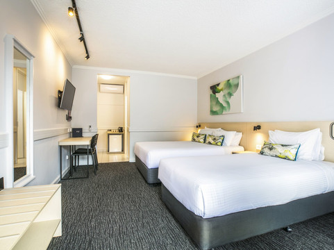 马修弗林德斯睡帽酒店